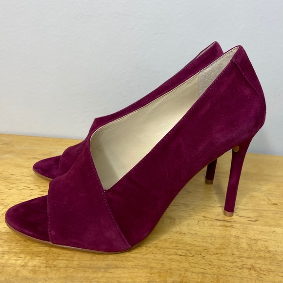 Vince Camuto Rallien Sude Peep Toe Pump Heels - Picture 3 of 7
